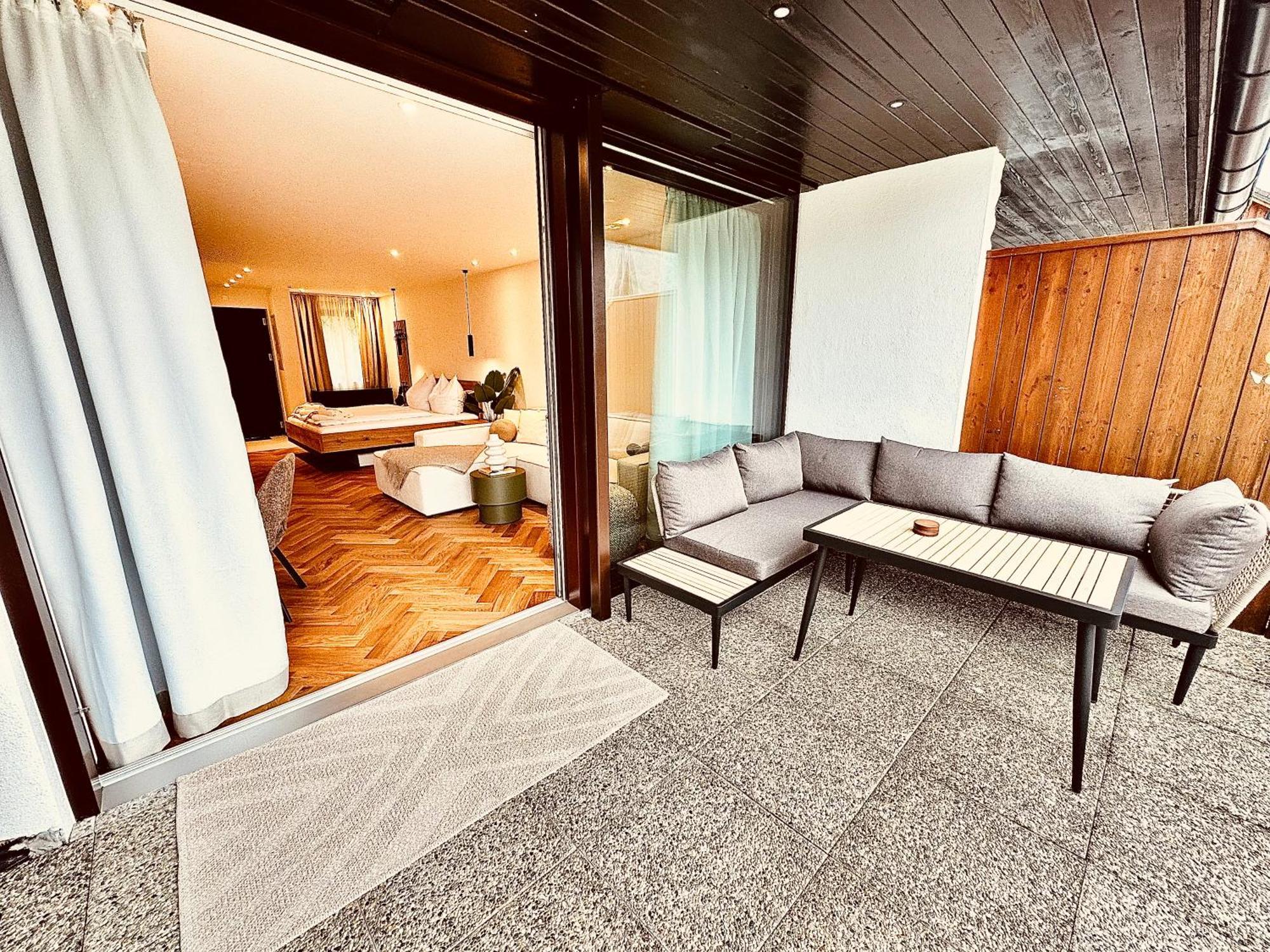 Das Alpenzeit Appartement Mit Just Private Terrasse (Adults Only) Bad Aussee Ngoại thất bức ảnh